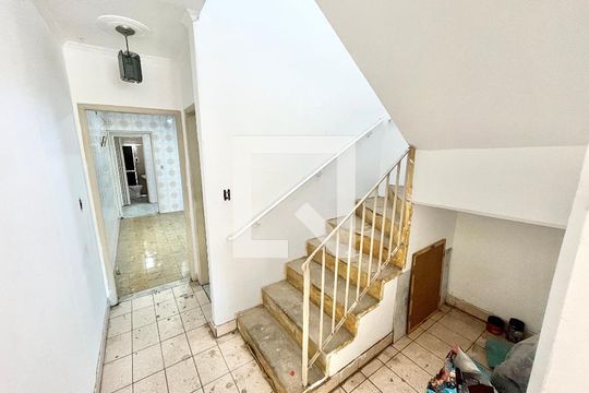 Corredor de casa à venda com 5 quartos, 125m² em Jardim Peri, São Paulo