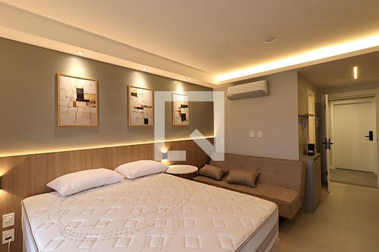 Espaço conjugado de kitnet/studio para alugar com 1 quarto, 26m² em Passo D’areia, Porto Alegre