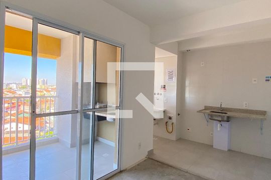 Sala/Cozinha de apartamento para alugar com 2 quartos, 50m² em Vila Osasco, Osasco