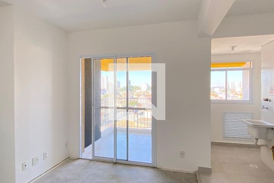 Sala/Cozinha de apartamento para alugar com 2 quartos, 50m² em Vila Osasco, Osasco
