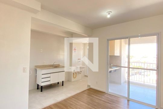 Sala/Cozinha de apartamento para alugar com 2 quartos, 50m² em Vila Osasco, Osasco