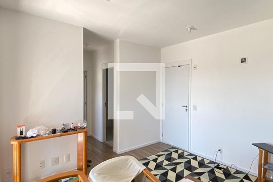 Sala/Cozinha de apartamento para alugar com 2 quartos, 50m² em Vila Osasco, Osasco