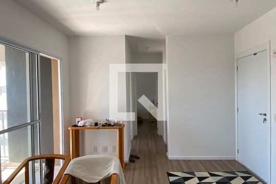 Sala/Cozinha de apartamento para alugar com 2 quartos, 50m² em Vila Osasco, Osasco