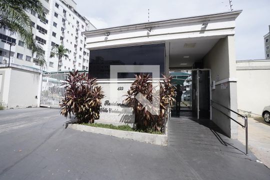 Apartamento à venda com 2 quartos, 60m² em Setor Negrão de Lima, Goiânia