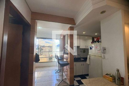 Cozinha de apartamento para alugar com 1 quarto, 89m² em São Pedro, Belo Horizonte