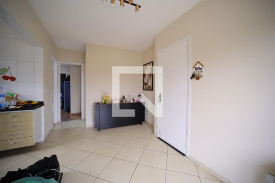 Sala de apartamento para alugar com 2 quartos, 48m² em Vila Matilde, São Paulo