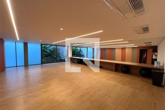 Apartamento para alugar com 2 quartos, 66m² em Vila Ipojuca, São Paulo