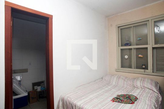 Suíte  de apartamento à venda com 3 quartos, 98m² em Cidade Baixa, Porto Alegre