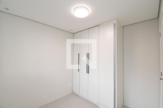 Quarto de kitnet/studio para alugar com 1 quarto, 28m² em Centro, Curitiba