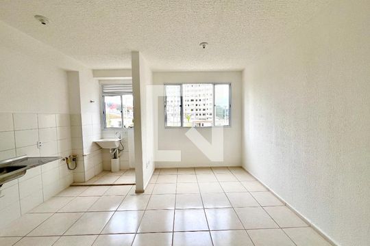 Sala de apartamento para alugar com 2 quartos, 55m² em Mantiqueira, Belo Horizonte