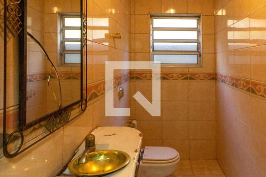 Lavabo de casa à venda com 3 quartos, 147m² em Jardim Rossi, Guarulhos