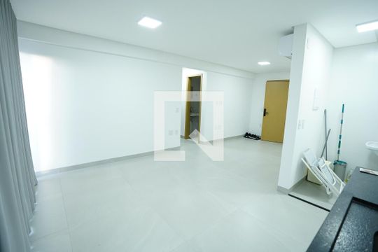 Apartamento à venda com 2 quartos, 66m² em Setor Bueno, Goiânia
