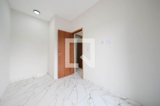 Casa à venda com 3 quartos, 80m² em Vila Paranagua, São Paulo