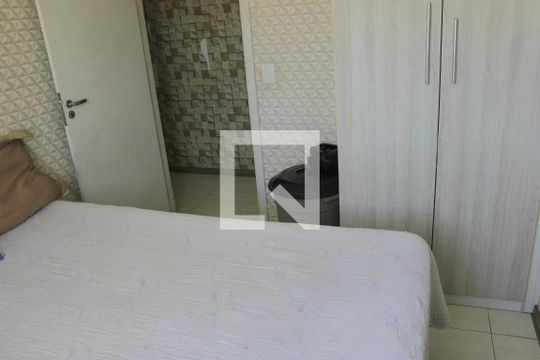 Quarto 1 de apartamento à venda com 2 quartos, 44m² em Jardim Las Vegas, Guarulhos