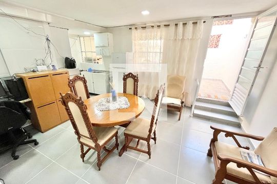 Sala/Cozinha de casa para alugar com 7 quartos, 379m² em Lauzane Paulista, São Paulo