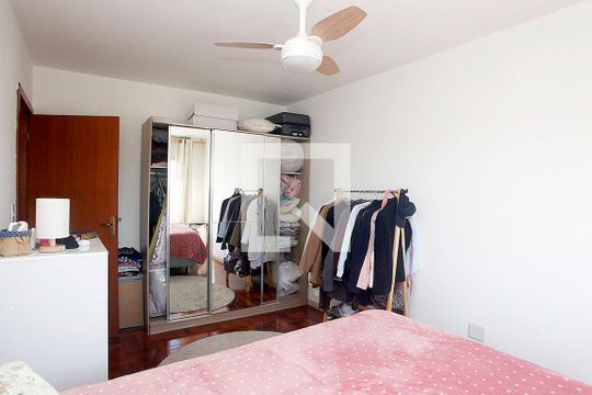Quarto 1 de apartamento à venda com 2 quartos, 71m² em Santana, Porto Alegre