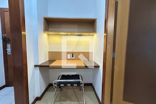 Apartamento para alugar com 1 quarto, 59m² em Centro, Florianópolis