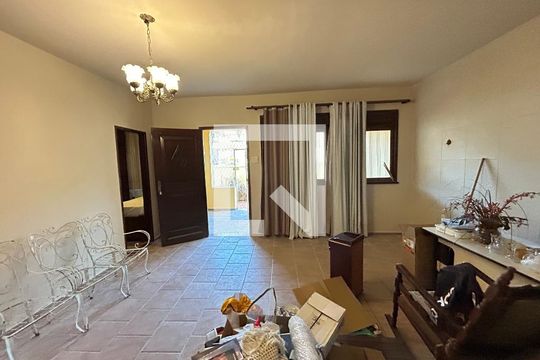 Sala de casa para alugar com 2 quartos, 500m² em Piedade, Rio de Janeiro
