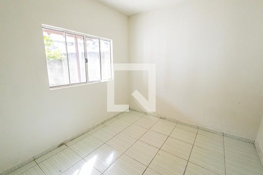 Quarto de casa para alugar com 2 quartos, 150m² em Nova York, Belo Horizonte