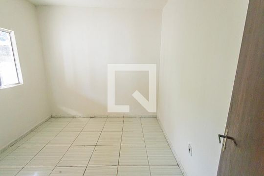 Quarto de casa para alugar com 2 quartos, 150m² em Nova York, Belo Horizonte