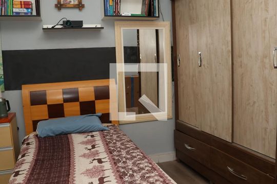 Casa à venda com 4 quartos, 250m² em Vila Bandeirantes, Goiânia