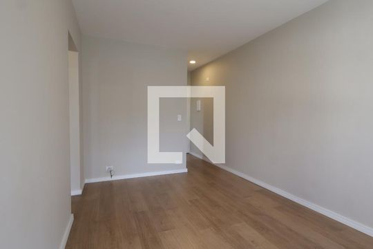 Sala de apartamento para alugar com 1 quarto, 40m² em Vila Andrade, São Paulo