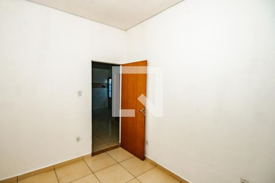 Casa à venda com 2 quartos, 60m² em Conjunto California, Belo Horizonte