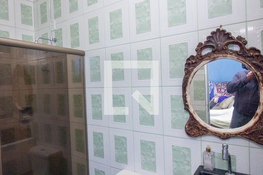 Lavabo de casa para alugar com 3 quartos, 636m² em Arcadia, Contagem