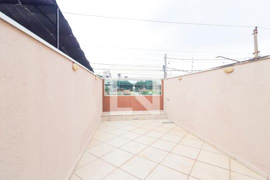 Sacada da Sala de casa para alugar com 2 quartos, 150m² em Parque Cruzeiro do Sul, São Paulo