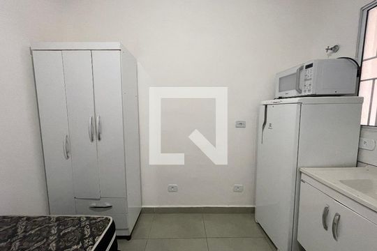 Kitnet de kitnet/studio para alugar com 1 quarto, 10m² em Rio Pequeno, São Paulo