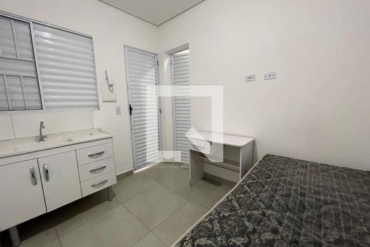 Kitnet de kitnet/studio para alugar com 1 quarto, 10m² em Rio Pequeno, São Paulo