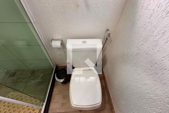 Suíte 1 - Banheiro de casa de condomínio para alugar com 4 quartos, 145m² em Recreio dos Bandeirantes, Rio de Janeiro