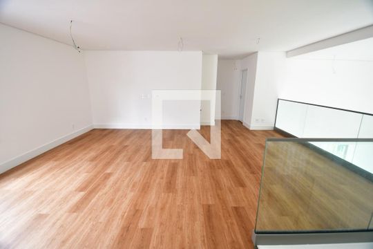 Sala / Mezanino de casa de condomínio à venda com 4 quartos, 586m² em Parque Imperador, Campinas