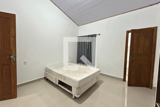 Suíte de apartamento para alugar com 2 quartos, 150m² em Lagoa da Conceição, Florianópolis