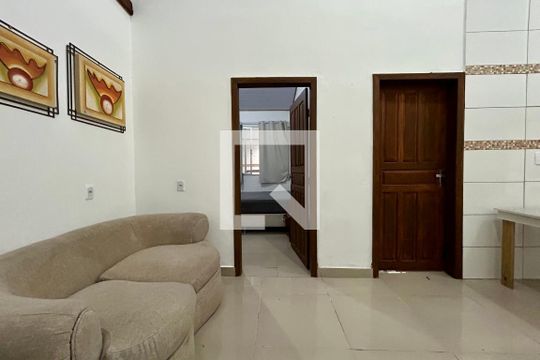 Sala de casa de condomínio para alugar com 2 quartos, 149m² em Lagoa da Conceição, Florianópolis