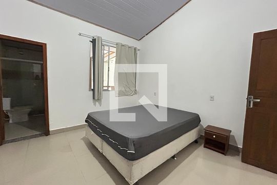 Suíte  de casa de condomínio para alugar com 2 quartos, 149m² em Lagoa da Conceição, Florianópolis