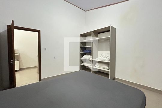 Suíte  de casa de condomínio para alugar com 2 quartos, 149m² em Lagoa da Conceição, Florianópolis