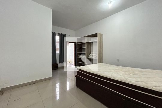 Suíte 1 de casa de condomínio para alugar com 2 quartos, 148m² em Lagoa da Conceição, Florianópolis
