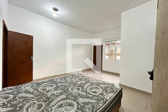 Suíte 1 de casa de condomínio para alugar com 2 quartos, 149m² em Lagoa da Conceição, Florianópolis