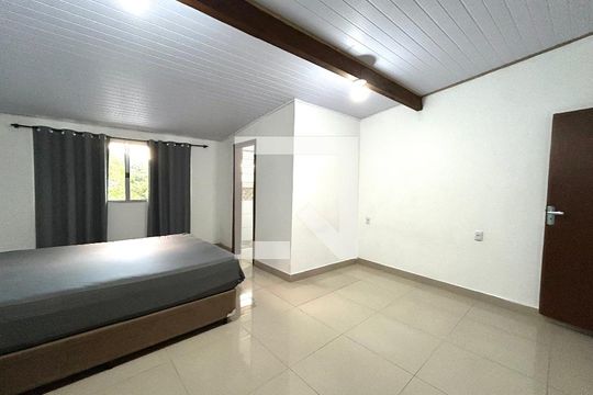 Suíte 2 de casa de condomínio para alugar com 2 quartos, 149m² em Lagoa da Conceição, Florianópolis