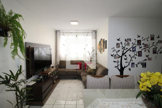 Apartamento à venda com 2 quartos, 52m² em Guaianases, São Paulo