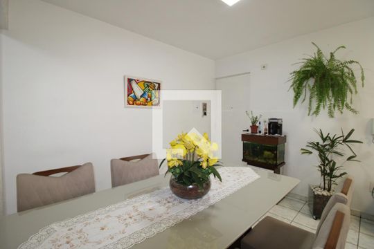 Apartamento à venda com 2 quartos, 52m² em Guaianases, São Paulo