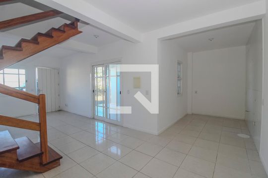 Cozinha/Area de serviço de casa de condomínio à venda com 2 quartos, 99m² em Campo Novo, Porto Alegre