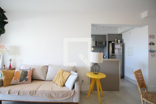 Apartamento para alugar com 2 quartos, 73m² em Jardim Caboré, São Paulo