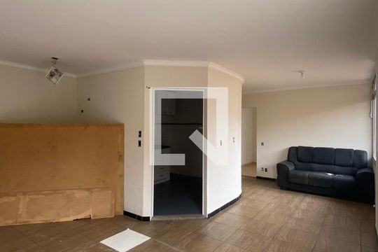 Apartamento à venda com 2 quartos, 65m² em Vila Osasco, Osasco