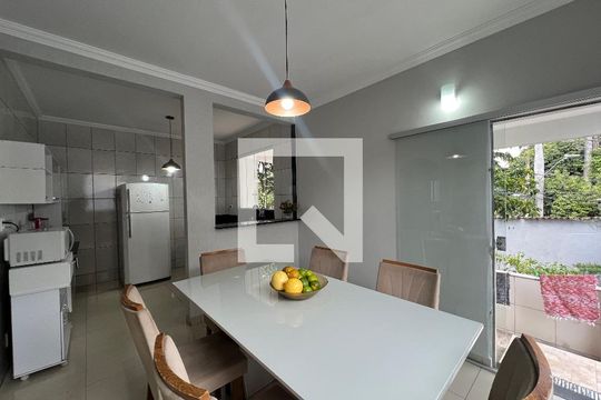 Sala de Jantar de casa à venda com 3 quartos, 280m² em Céu Azul, Belo Horizonte