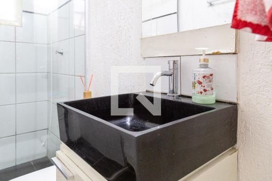 Banheiro do Quarto 1 suíte de casa à venda com 3 quartos, 249m² em Vila Iris, Guarulhos