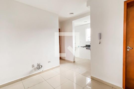 Sala de apartamento para alugar com 2 quartos, 40m² em Vila Santa Teresa (zona Leste), São Paulo