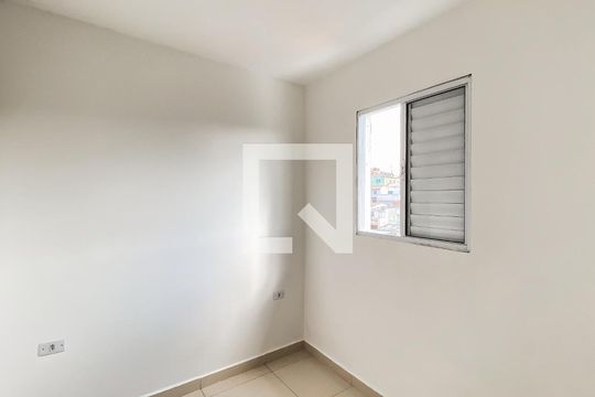 Quarto 2 de apartamento para alugar com 2 quartos, 40m² em Vila Santa Teresa (zona Leste), São Paulo