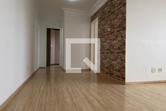 Sala de apartamento para alugar com 2 quartos, 57m² em Jardim Roberto, Osasco
